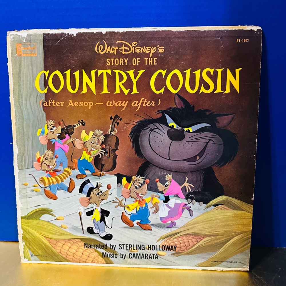 Walt Disney’s Story of the Country Cousin 1963 Disneyland Vinyl Record & Sleeve
